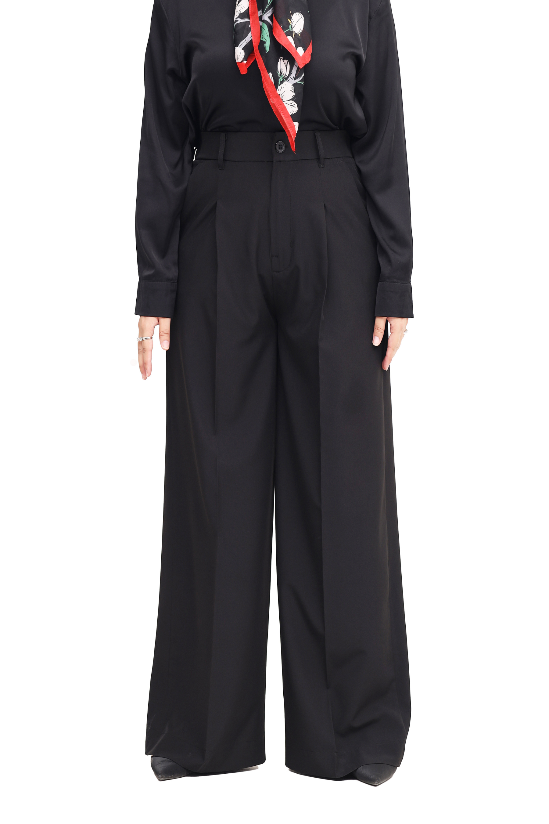 Noir Wide Leg
