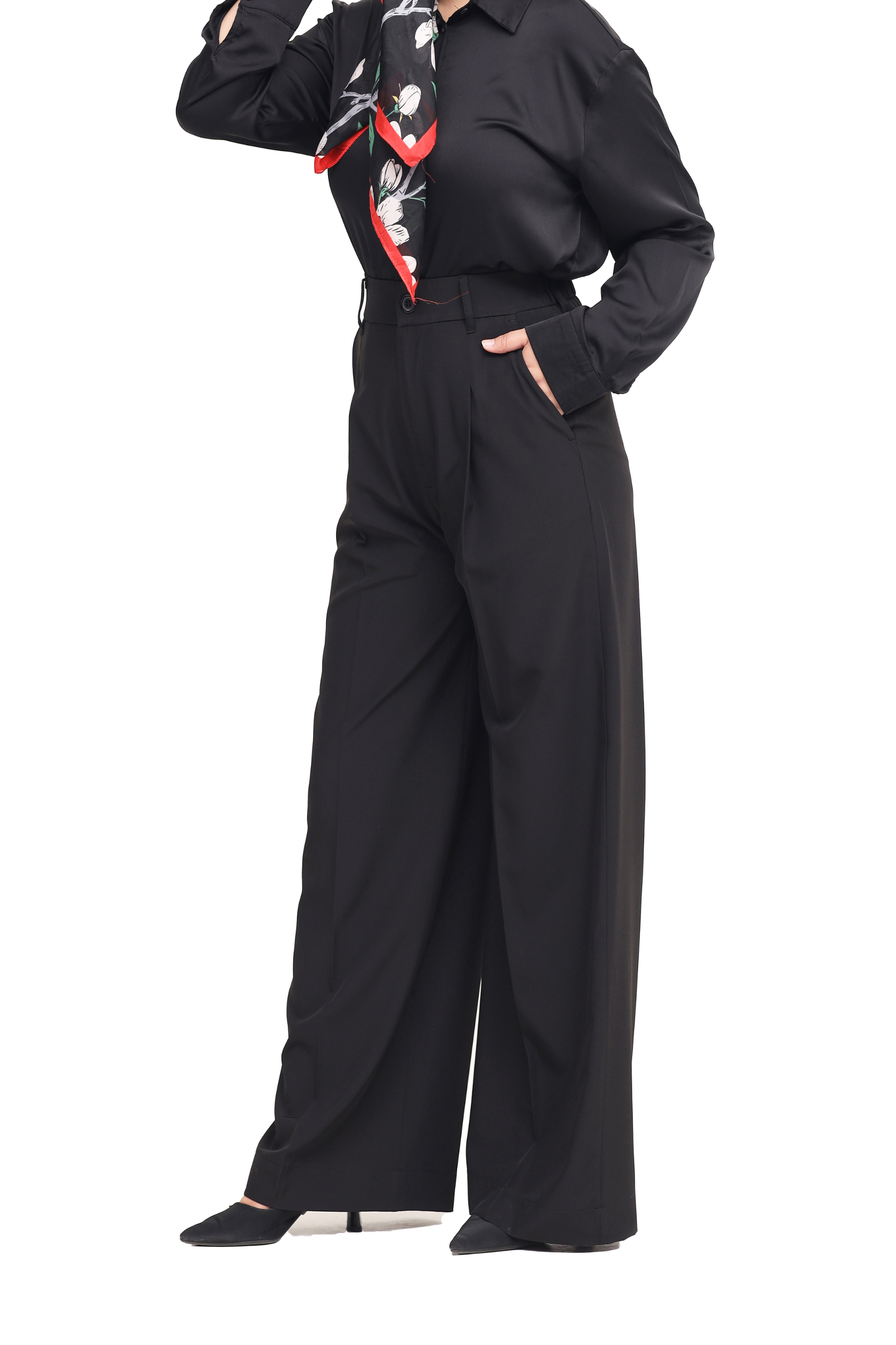 Noir Wide Leg